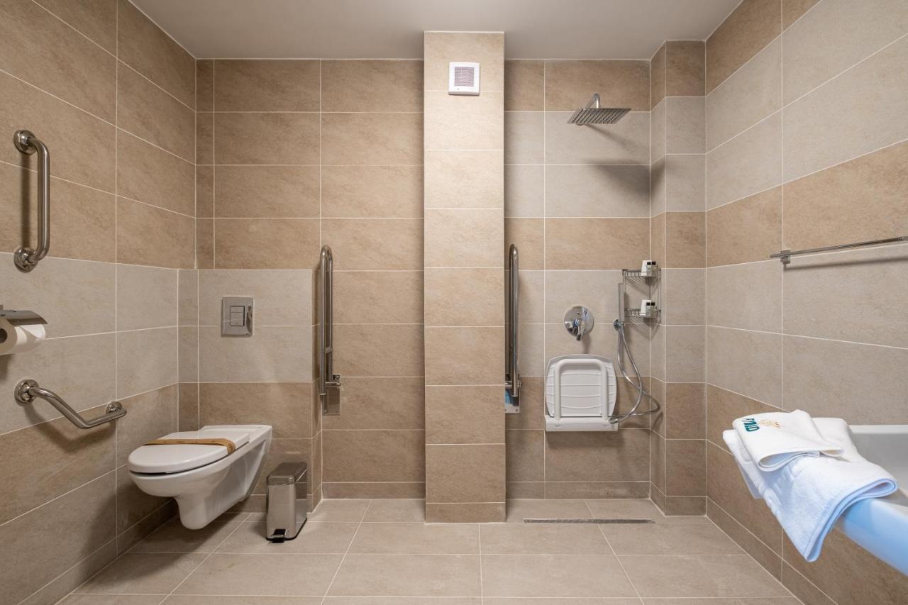 Fiald Hotel&Spa Bacău Buitenkant foto