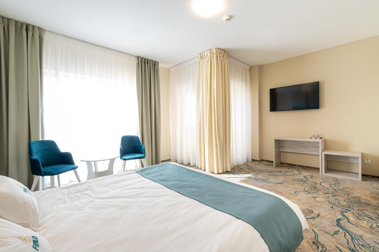 Fiald Hotel&Spa Bacău Buitenkant foto